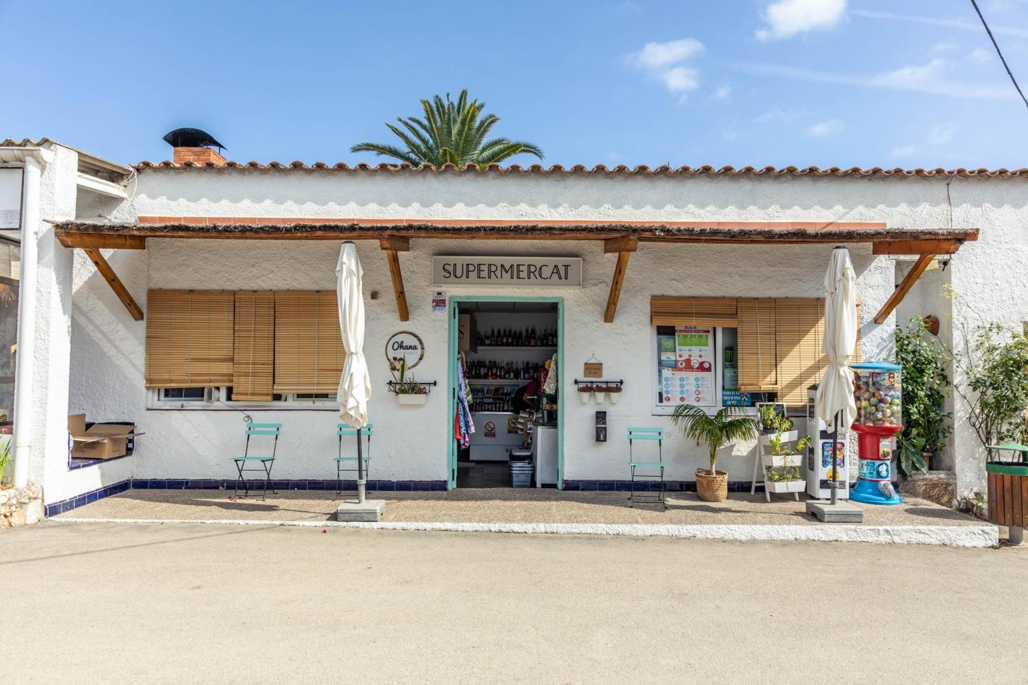Holacamp Sitges Relax Екстер'єр фото